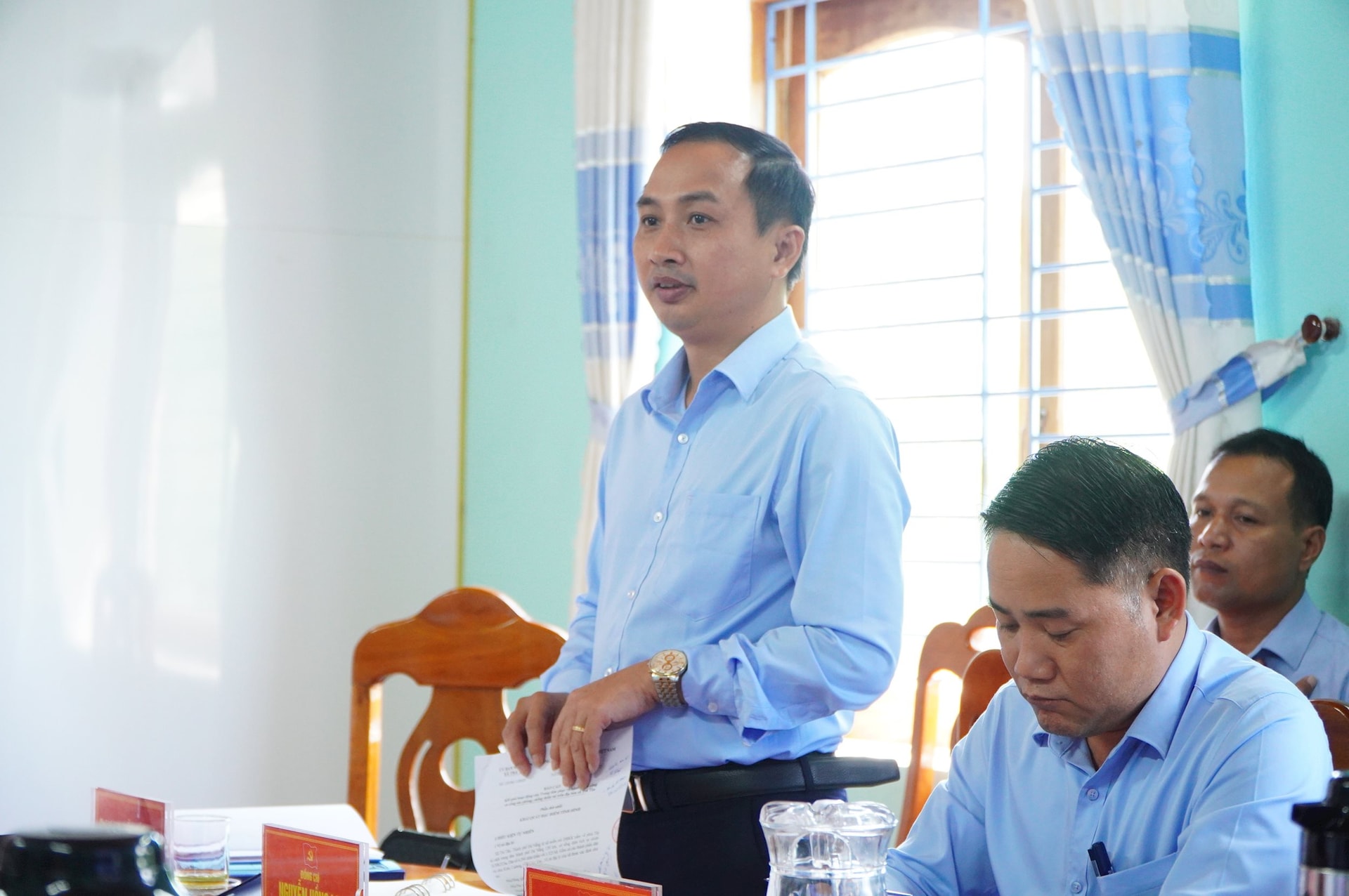 Ông Nguyễn Hồng Lai, Bí thư Đảng ủy, Chủ tịch HĐND xã Trà Tân phát biểu tại buổi làm việc. Ảnh: VINH ANH Ông Nguyễn Hồng Lai, Bí thư Đảng ủy, Chủ tịch HĐND xã Trà Tân phát biểu tại buổi làm việc. Ảnh: VINH ANH